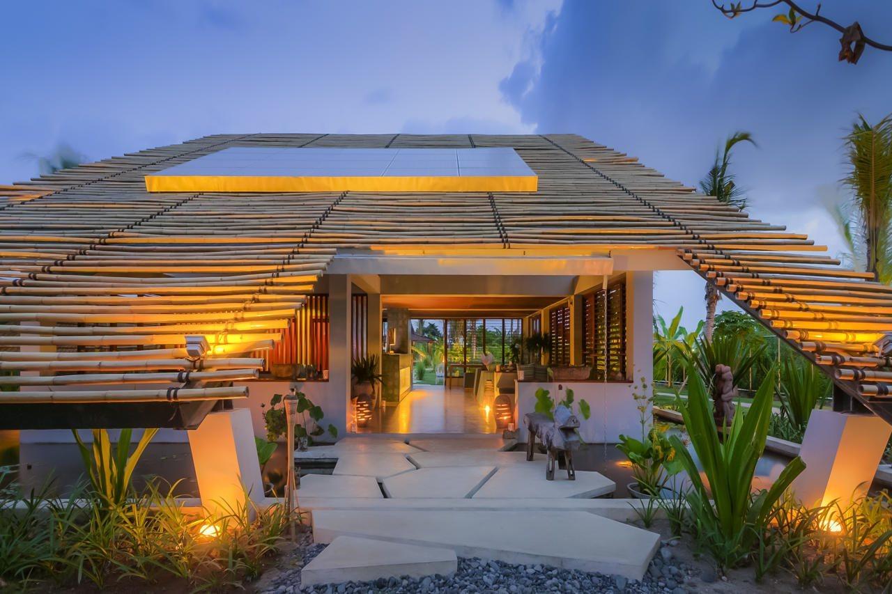 Hotel Komune&Beach Club Bali Keramas Exterior foto
