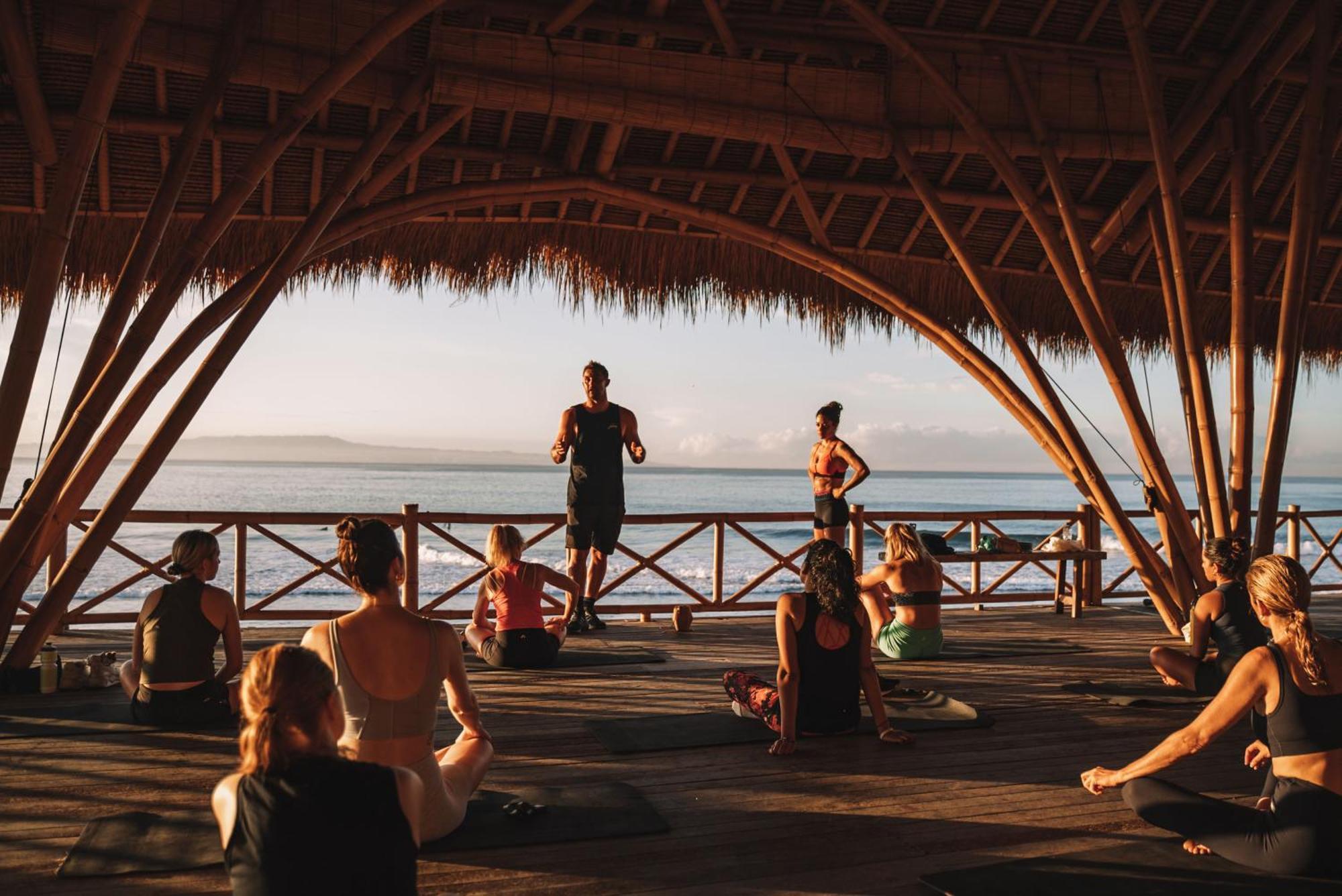 Hotel Komune&Beach Club Bali Keramas Exterior foto